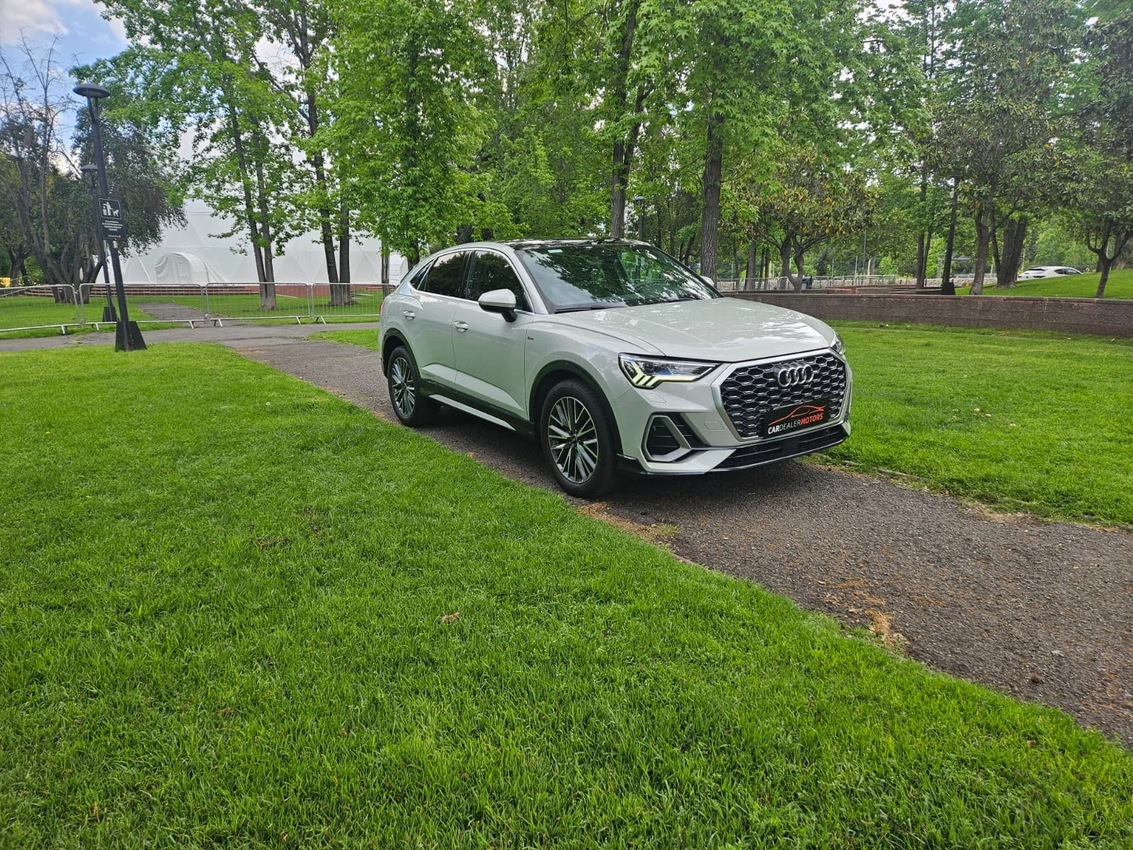 Audi Q3 2021